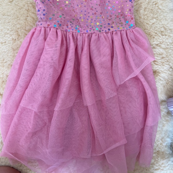 Light and stunning pink and rainbow sequin dress 🥹 - Picture 2 of 5